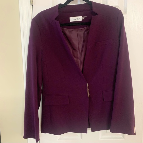 Size 10 deep purple with gold accents Calvin Klein Blazer Suit Jacket lined - Picture 2 of 13